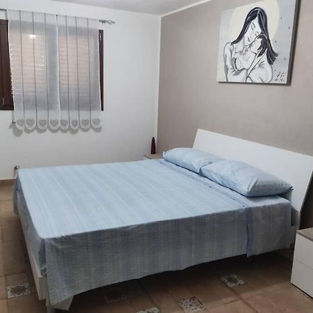 Casa Relax in periferia con ingresso e parcheggio privato. Appartamento Zimmardo Esterno foto